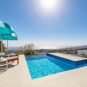 new-deluxe-designer-villa-infinity-with-panoramic-sea.puertodelcarmen-hotels.org/